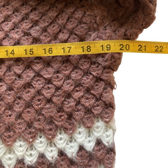 Distressed Knit Cardigan Sweater By Moon River S Brown & White Chevron Pattern - Picture 11 of 12